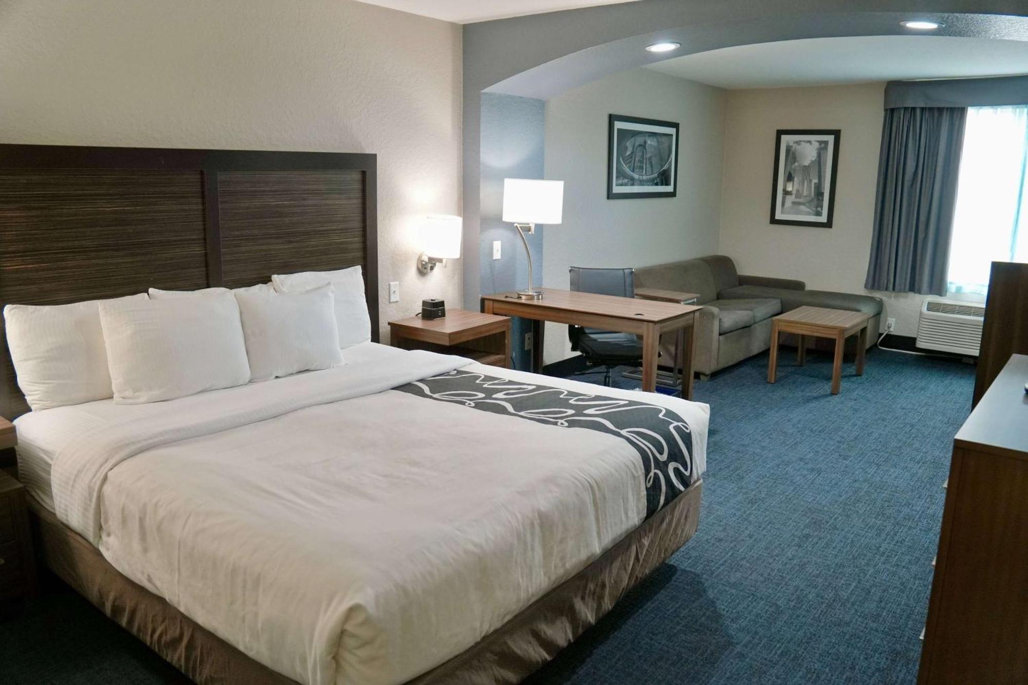 La Quinta By Wyndham טומבול מראה חיצוני תמונה